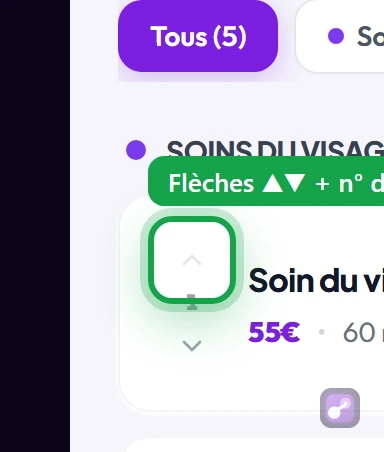 Gros plan sur les flèches ▲ / ▼ et le numéro de position d'un service